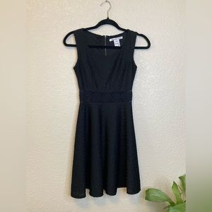 American Rag Cie A-line Skater Mini Dress Sleeveless Black Visible Back Zipper